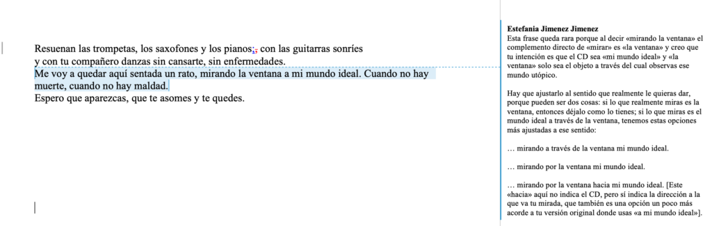 alt="Captura de pantalla de corrección de texto con control de cambios y comentarios editoriales detallados sobre ortografía, gramática y estilo, y sugerencias de mejora narrativa."